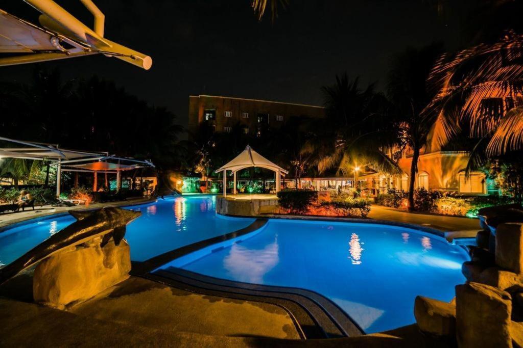 אולונגפו Moonbay Marina The Villas מראה חיצוני תמונה