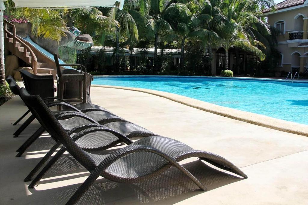 אולונגפו Moonbay Marina The Villas מראה חיצוני תמונה