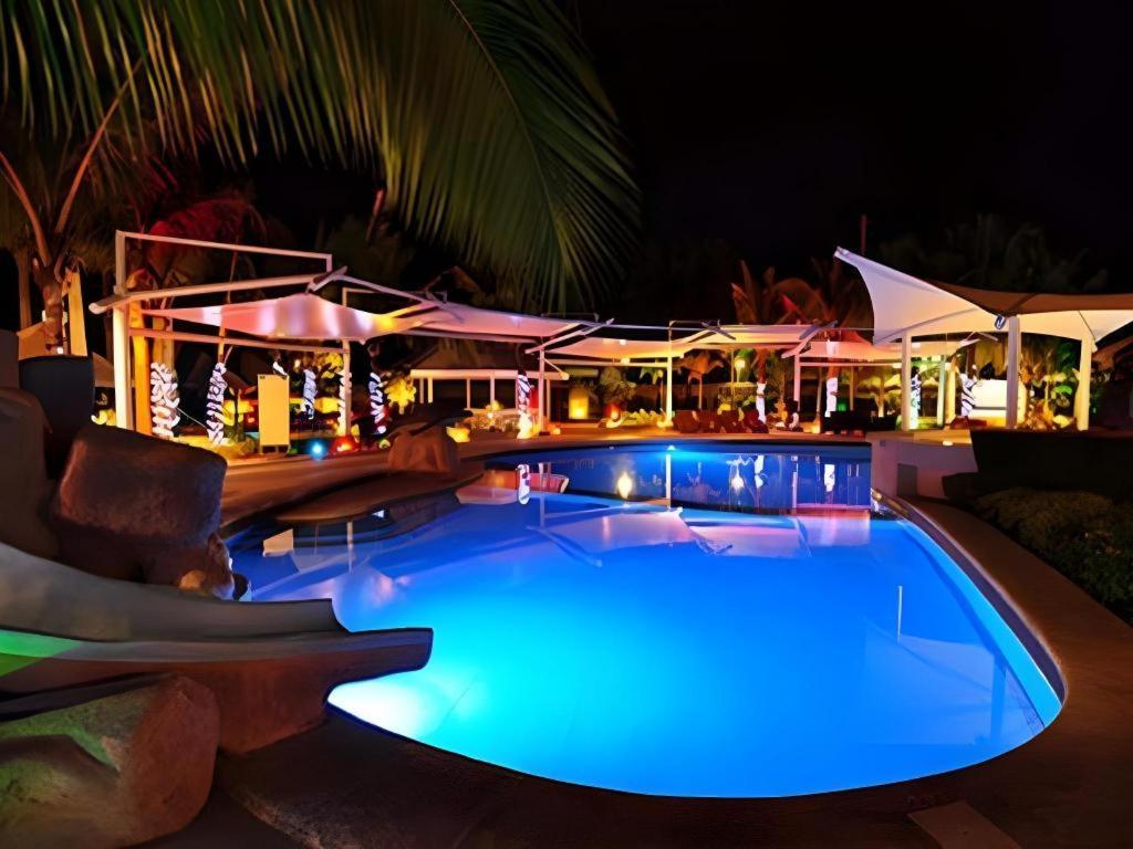 אולונגפו Moonbay Marina The Villas מראה חיצוני תמונה