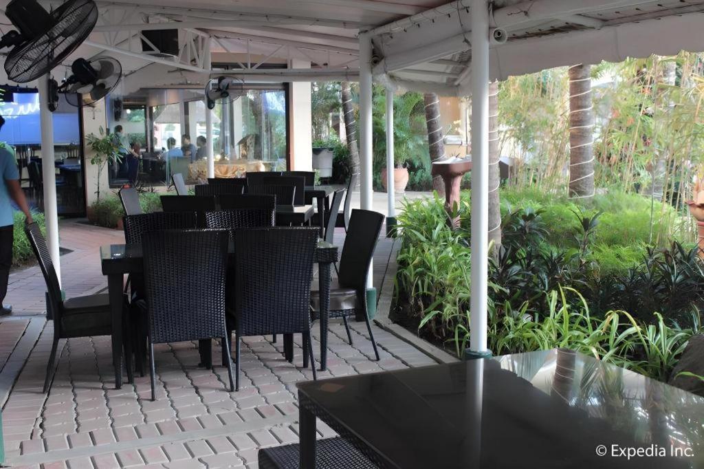 אולונגפו Moonbay Marina The Villas מראה חיצוני תמונה