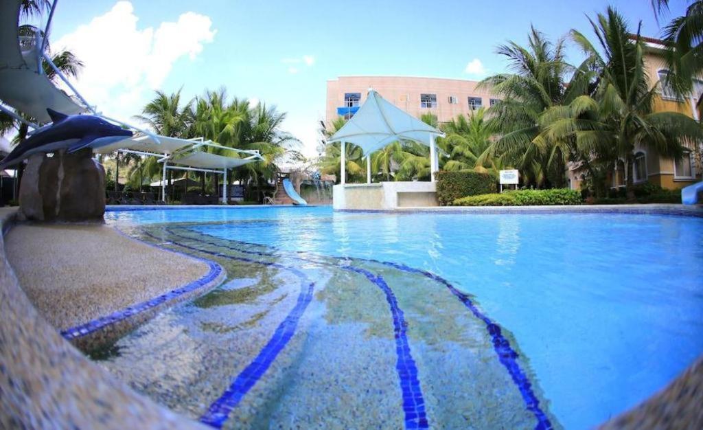 אולונגפו Moonbay Marina The Villas מראה חיצוני תמונה