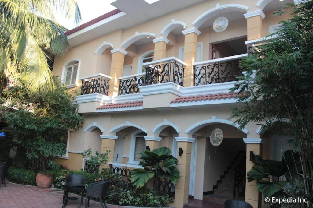 אולונגפו Moonbay Marina The Villas מראה חיצוני תמונה