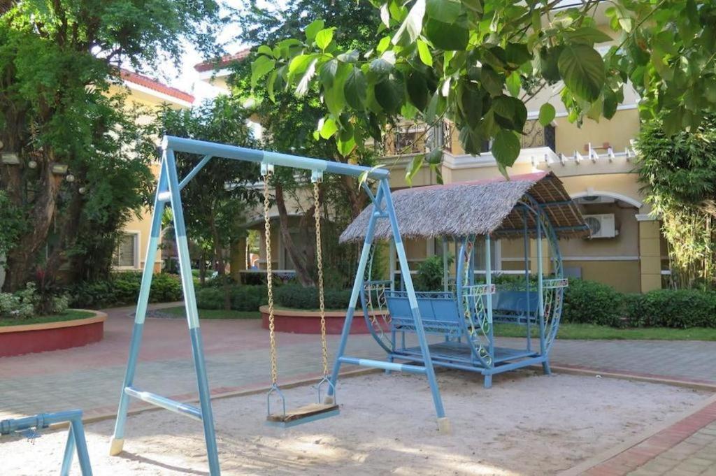 אולונגפו Moonbay Marina The Villas מראה חיצוני תמונה