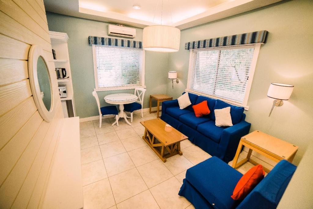 אולונגפו Moonbay Marina The Villas מראה חיצוני תמונה