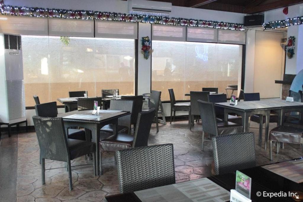 אולונגפו Moonbay Marina The Villas מראה חיצוני תמונה