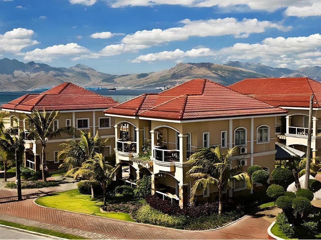 אולונגפו Moonbay Marina The Villas מראה חיצוני תמונה