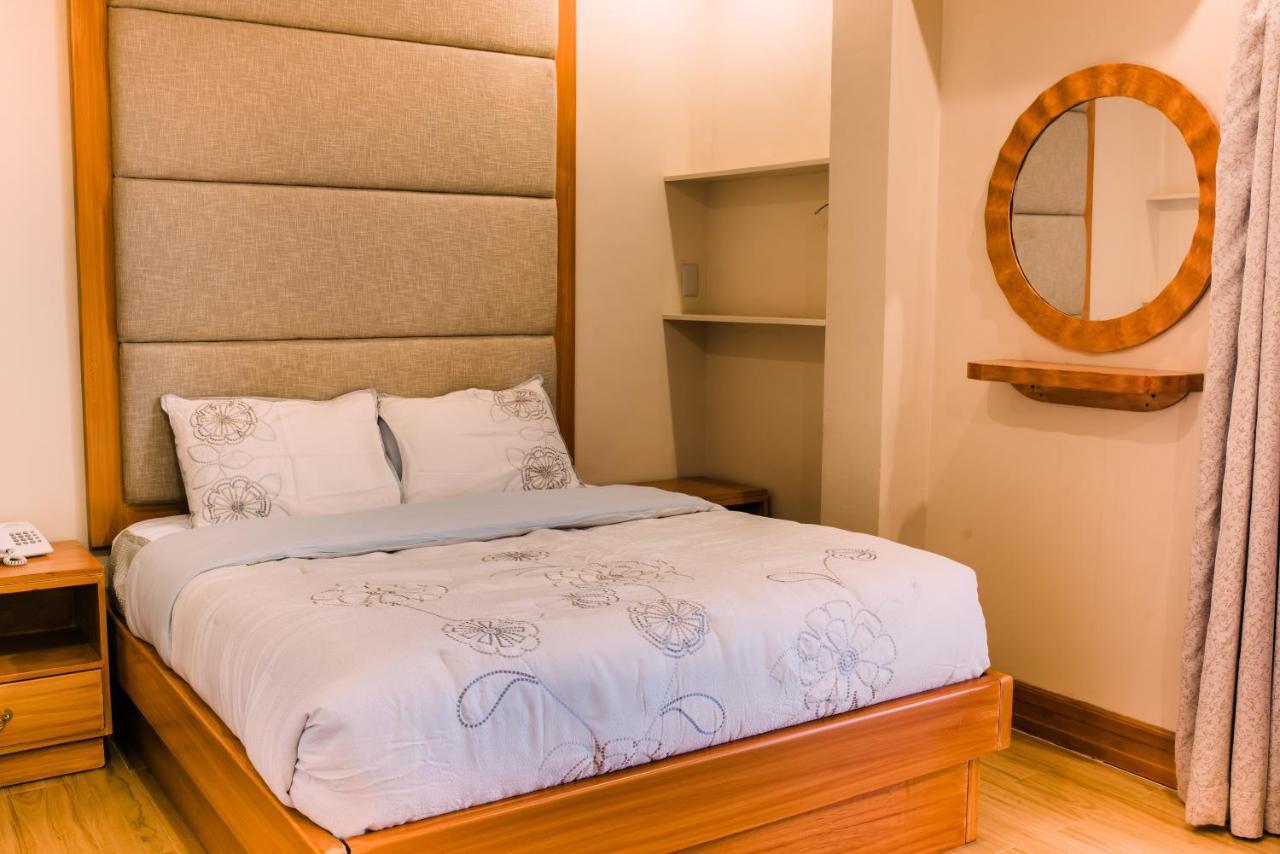 אולונגפו Moonbay Marina The Villas מראה חיצוני תמונה
